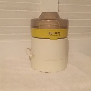 Vintage Waring Automatic Juicer